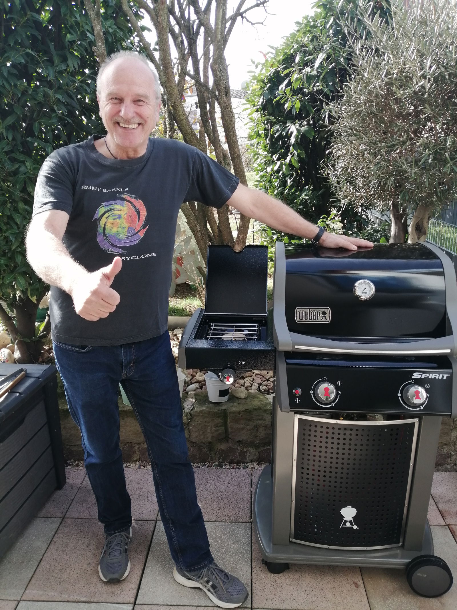 Die Neue 107.7 zahlt deine Rechnung Jochen Benzinger Gasgrill