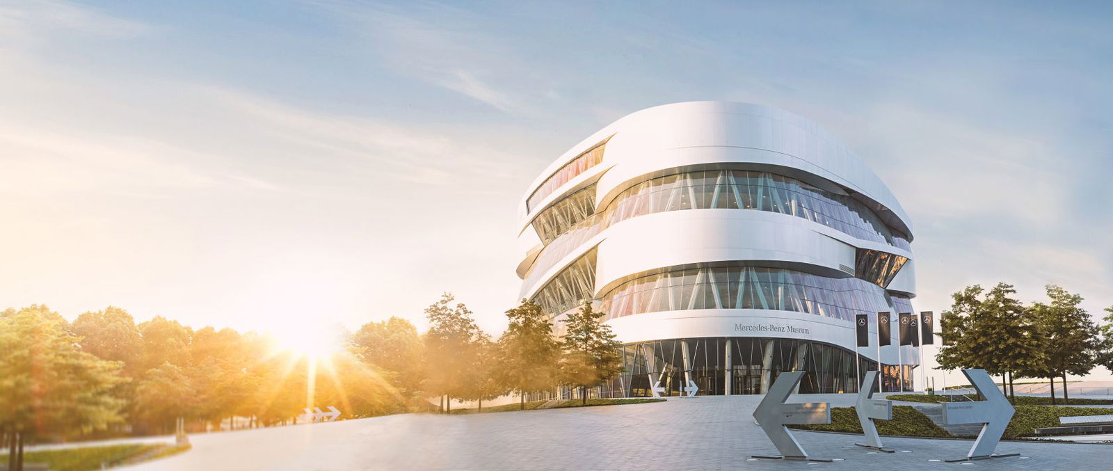 Öffnungszeiten des Mercedes-Benz Museums