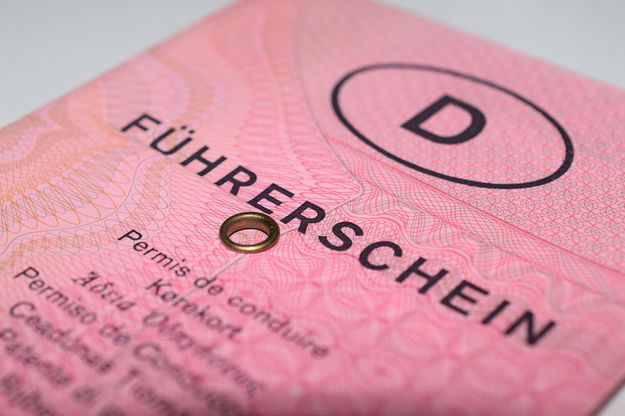 Wann Muss Ich Meinen Führerschein Wechseln Bis wann muss ich meinen Führerschein umtauschen? | DIE NEUE 107.7