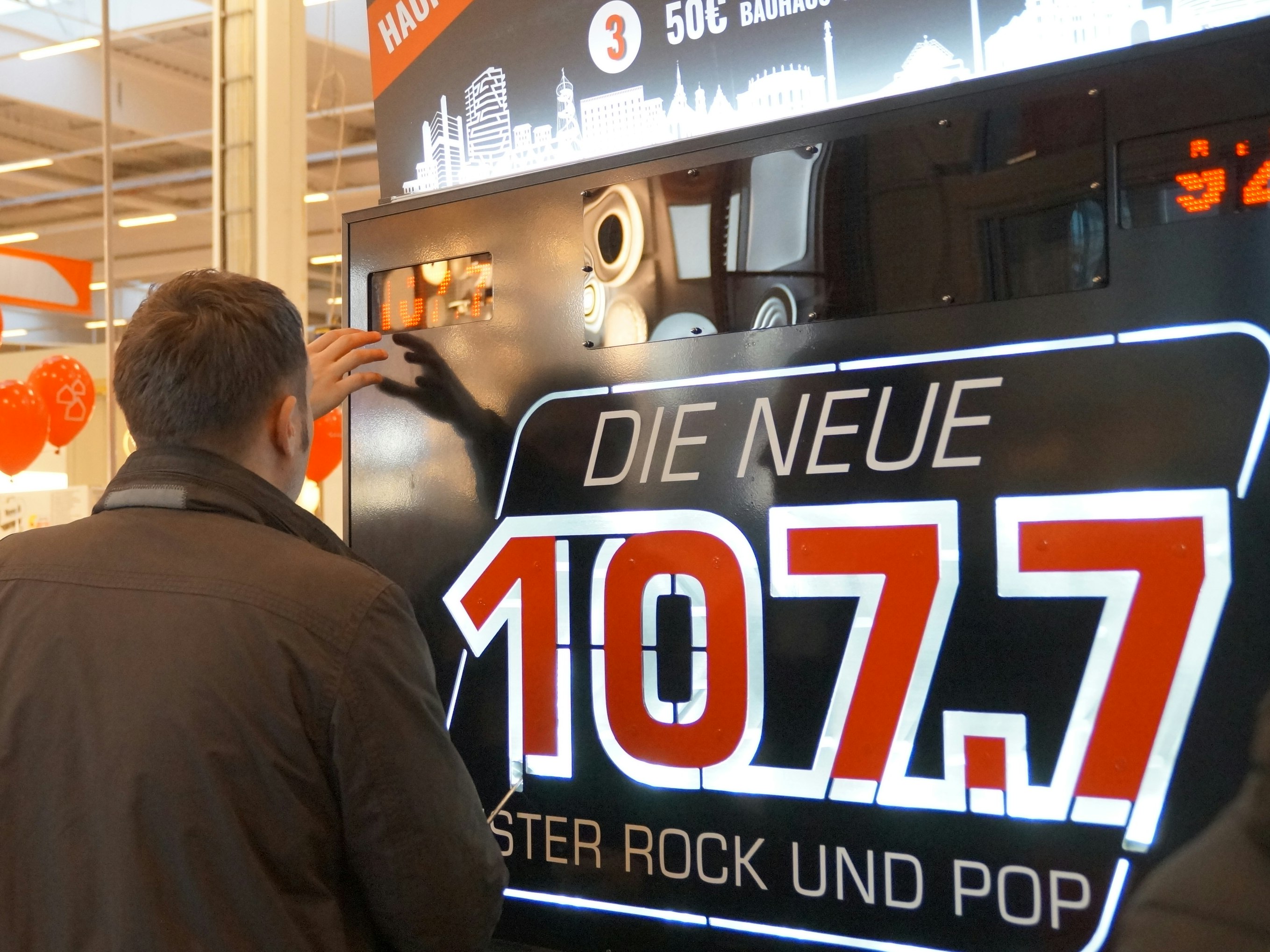 Jubiläumsfeier BAUHAUS in StuttgartMöhringen DIE NEUE 107.7