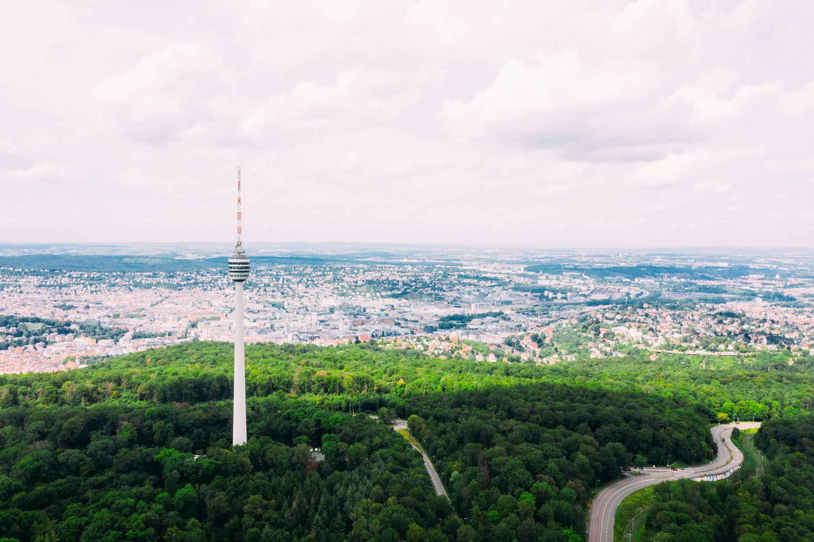 Weißenburgpark: Die Aussicht auf Stuttgart genießen