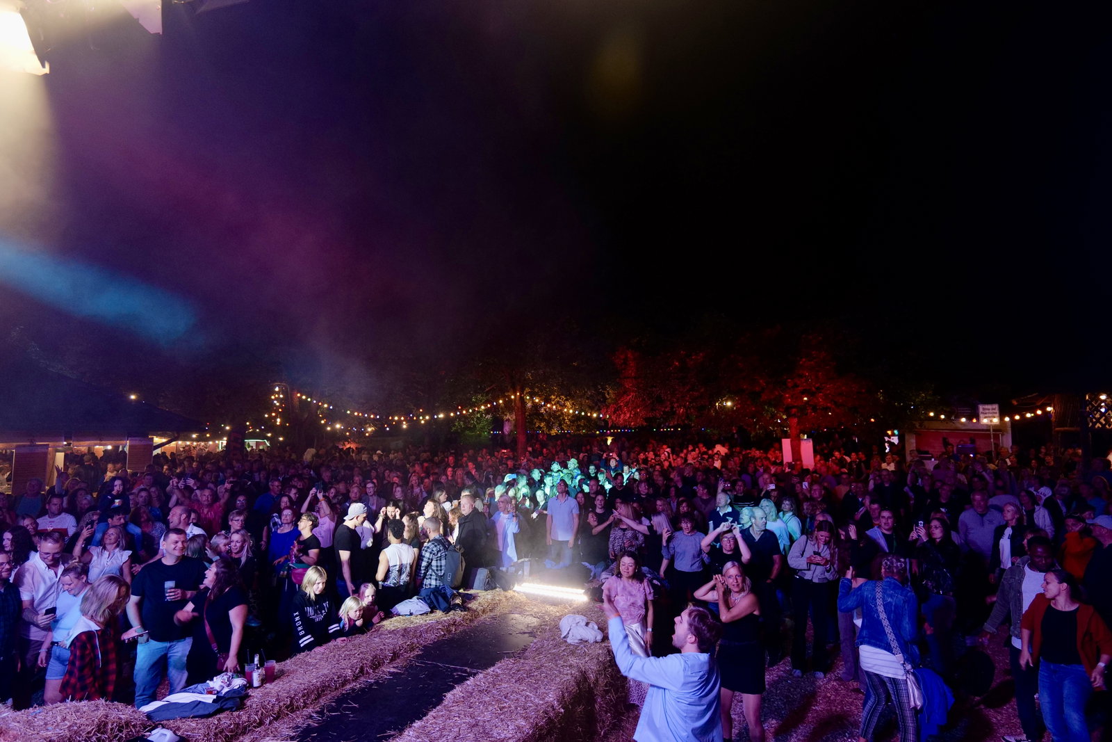 DIE NEUE 107.7 Party 