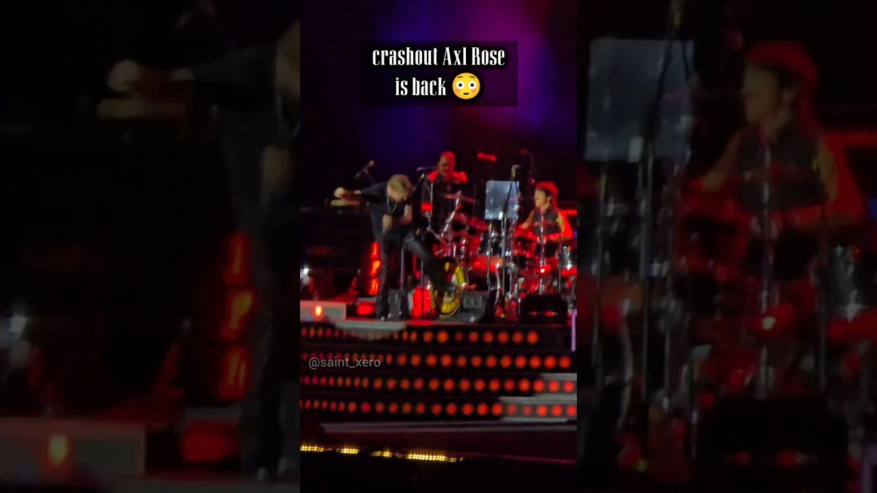 Axl Rose crashing out in Argentina 2nd night 2025 #axlrose #gunsnroses #slash #rock #music