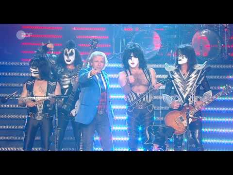 KISS live at "Wetten dass" on February 27th, 2010. "I Was Made For Lovin' You" & "Say Yeah" [HQ]
